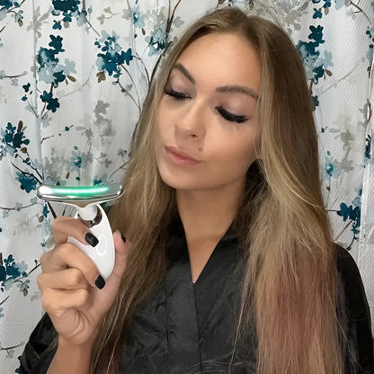 Nuuria™ - Multifunctional 7-in-1 Facial & Neck Massager